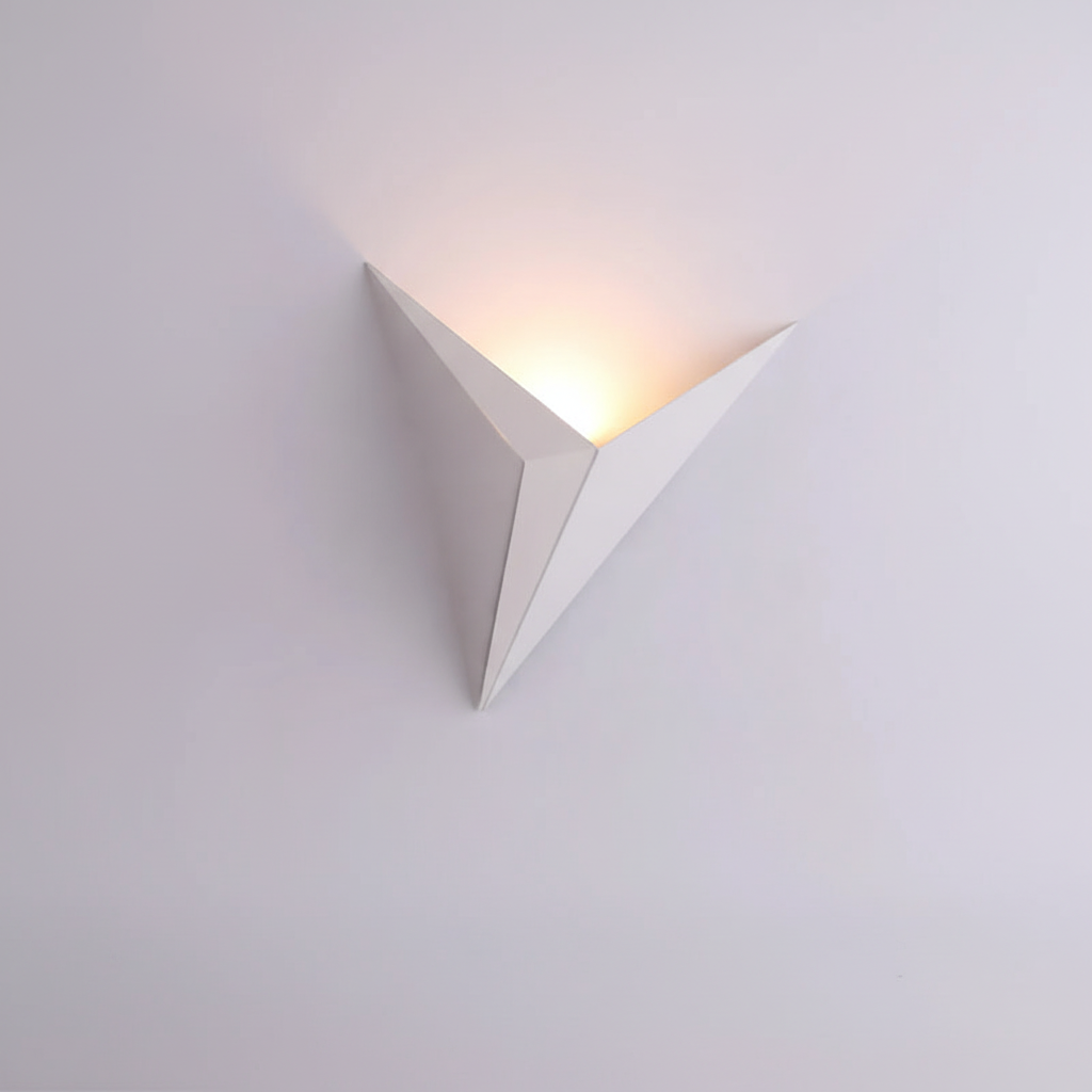 Dreieckige Minimalistische Wandlampe - TriGlow