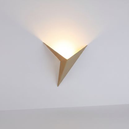 Dreieckige Minimalistische Wandlampe - TriGlow
