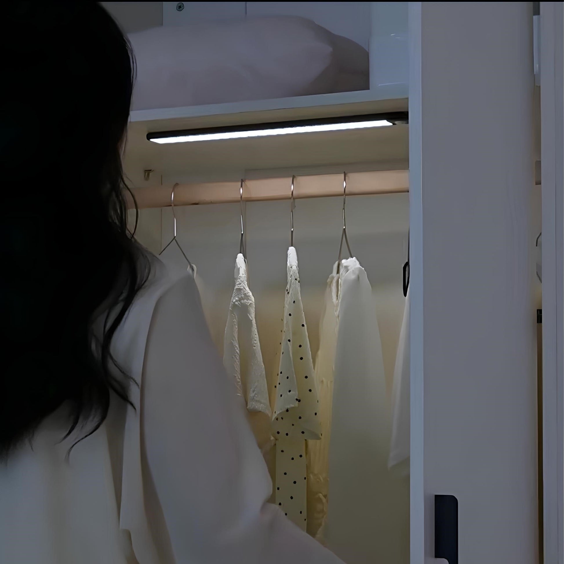 Magnetische Bewegungsmelderleuchte - SenseStrip