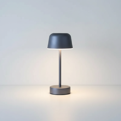 Moderne Tischlampe Aus Metall - Radiantix