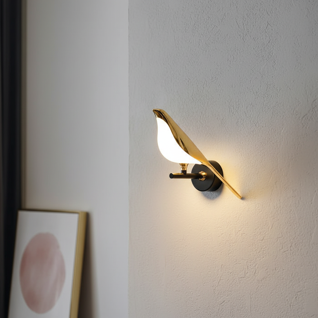 Moderne Goldene Wandlampe - Aurabird
